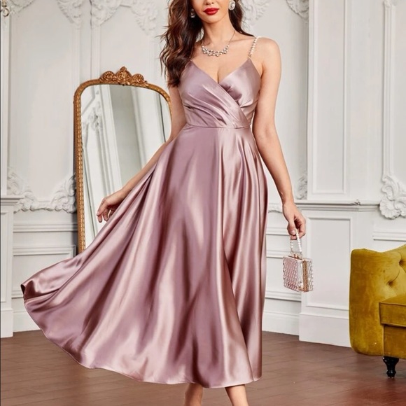 Dresses & Skirts - Boho dusty green ink pearls straps dress